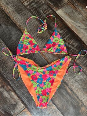 Frankie's Bikinis Neon Multi Floral Tie-Side med bottom large top Bikini